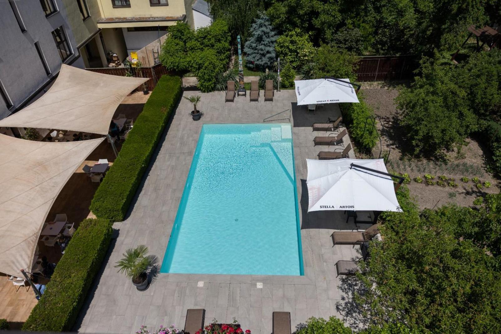 Hotel Perla ทิมิชัวรา ภายนอก รูปภาพ