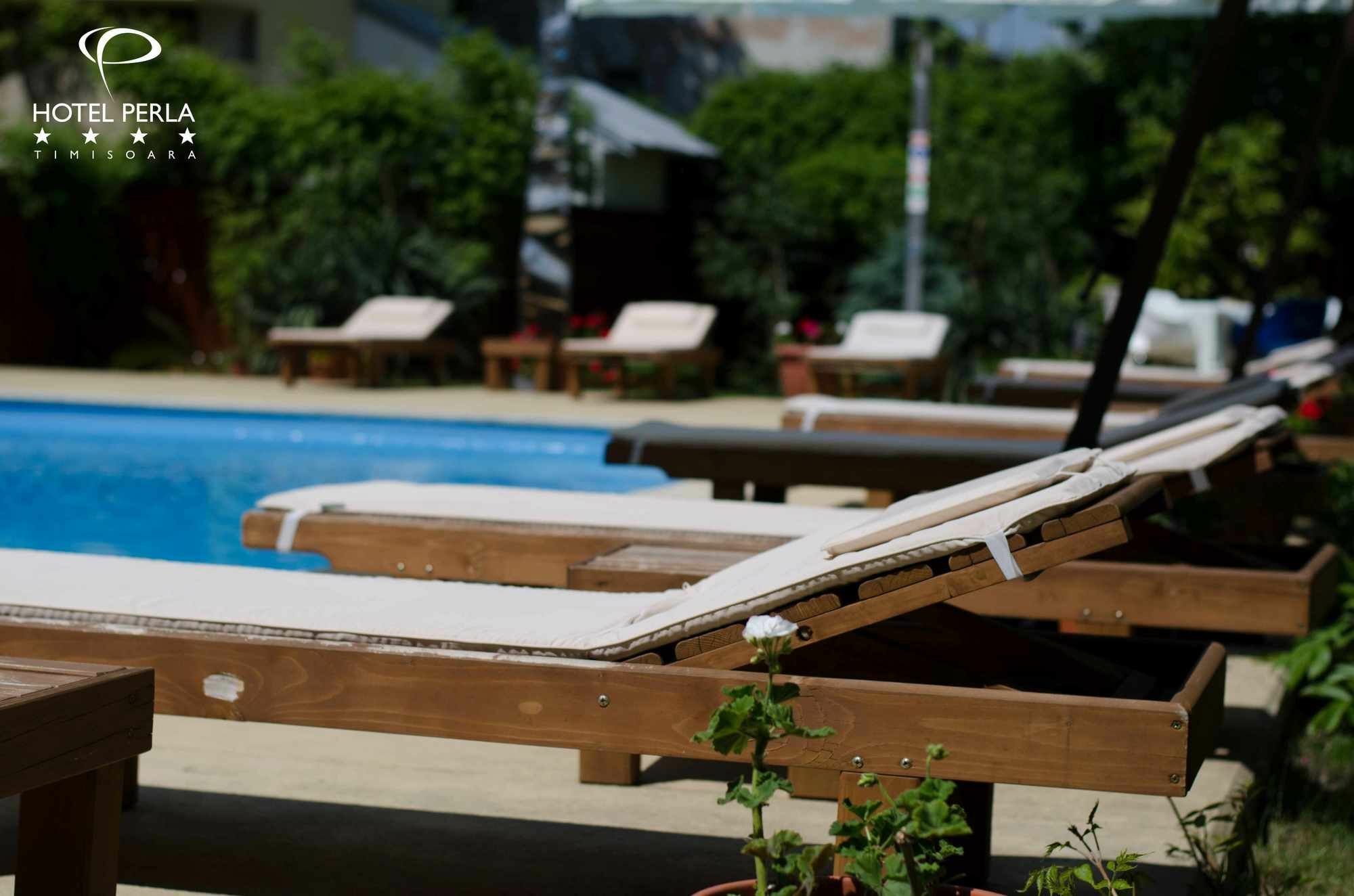 Hotel Perla ทิมิชัวรา ภายนอก รูปภาพ